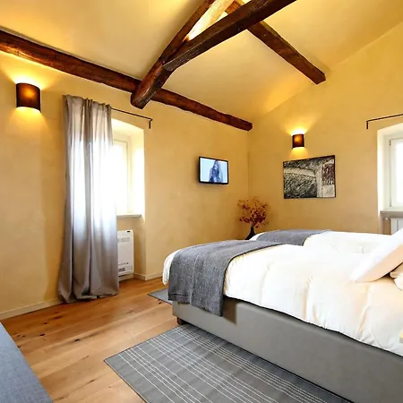 Benvenuti Near Motovun For 8 People - Pet Friendly With Salt - Water Pool